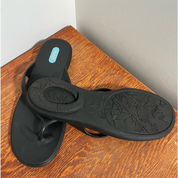 OKA.B- black flip flops,medium - Picture 2 of 3